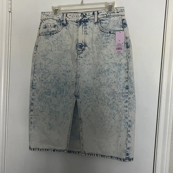 Wild Fable Light Blue Acid Wash Midi Skirt - Picture 1 of 4